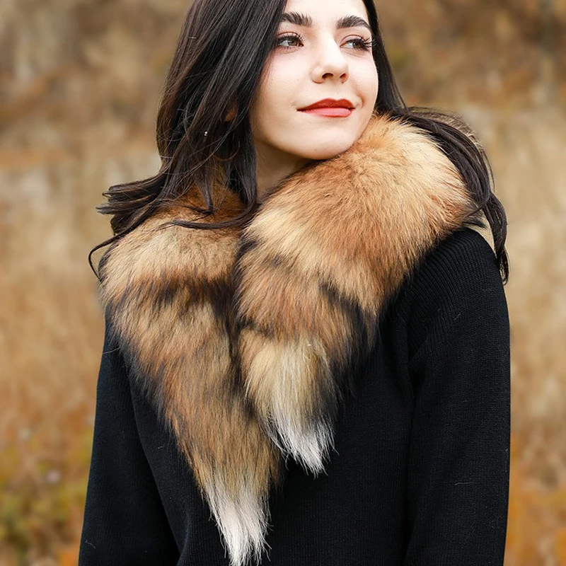 Женский пушистый шарф с лисьим хвостом зимний теплый из натурального Лисьего