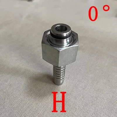 

Фитинги для гидравлических шлангов M10-M42 стальные