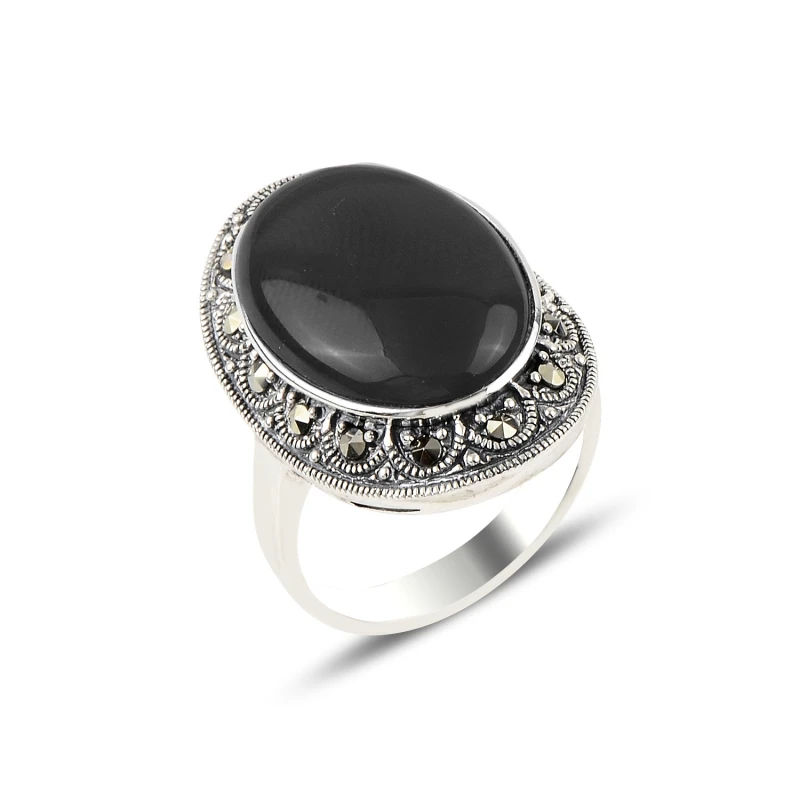 

Silver 925 Sterling Onyx & Marcasite Ring