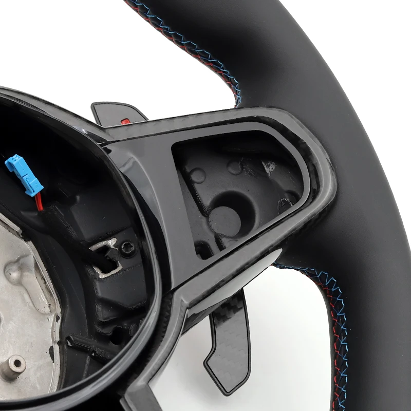 Фото Руль из кожи CS Nappa для BMW G02 G05 G06 G20 G21 G22 G26 G29 G80 G87 F40 F44 i4 M40i M340i 330i M135i, автомобильные аксессуары №4