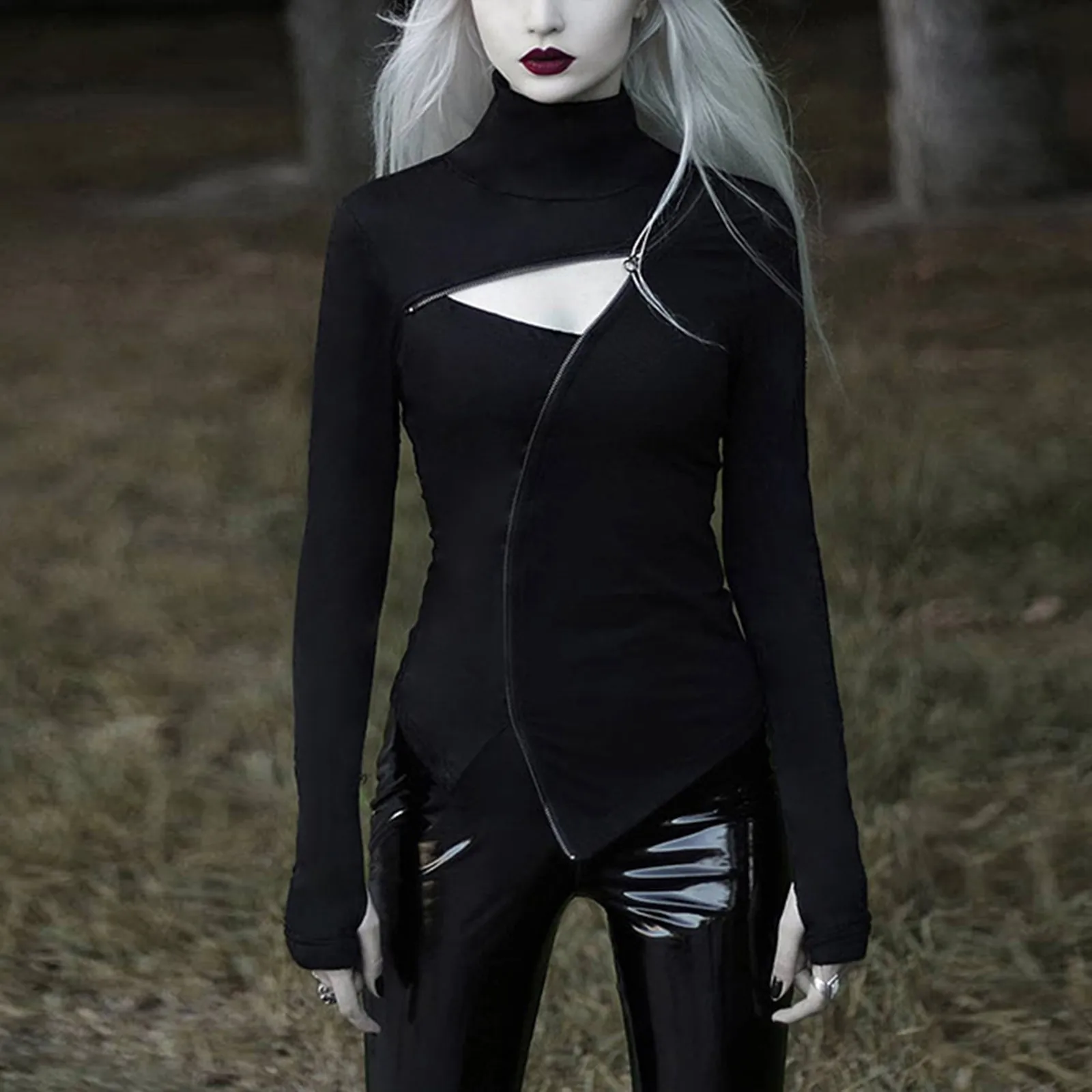 

Женский укороченный Топ с длинным рукавом, винтажная черная футболка в стиле панк, с вырезом лодочкой, сексуальный топ в готическом стиле, у...