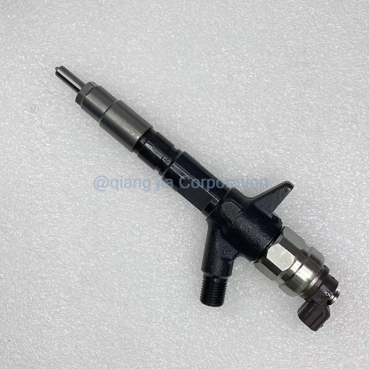 ВЫСОКОКАЧЕСТВЕННЫЙ НОВЫЙ ДИЗЕЛЬНЫЙ ТОПЛИВНЫЙ ИНЖЕКТОР 095000 -5550 33800-45700 ДЛЯ