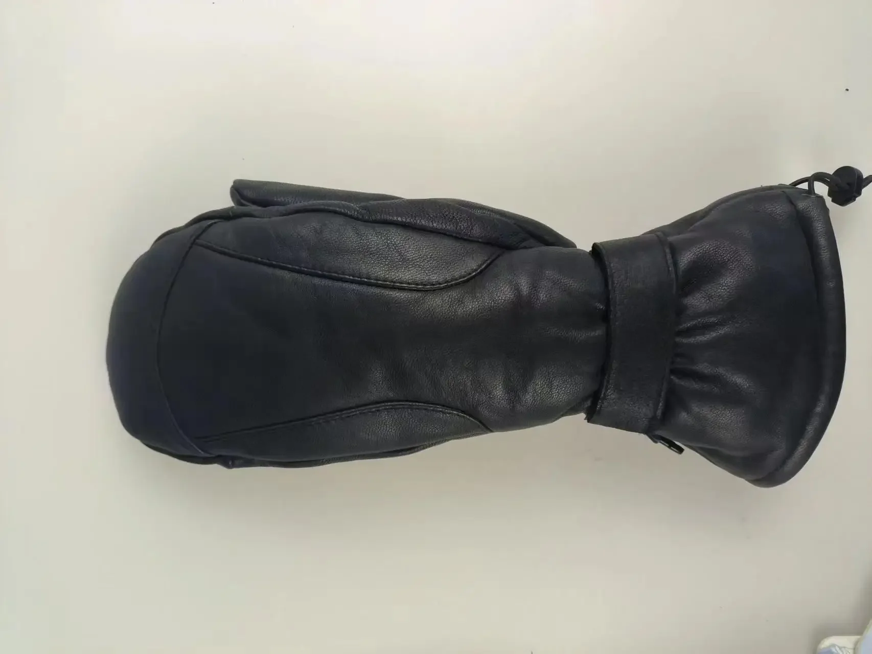 Перчатки с электрическим подогревом новые водонепроницаемые износостойкие