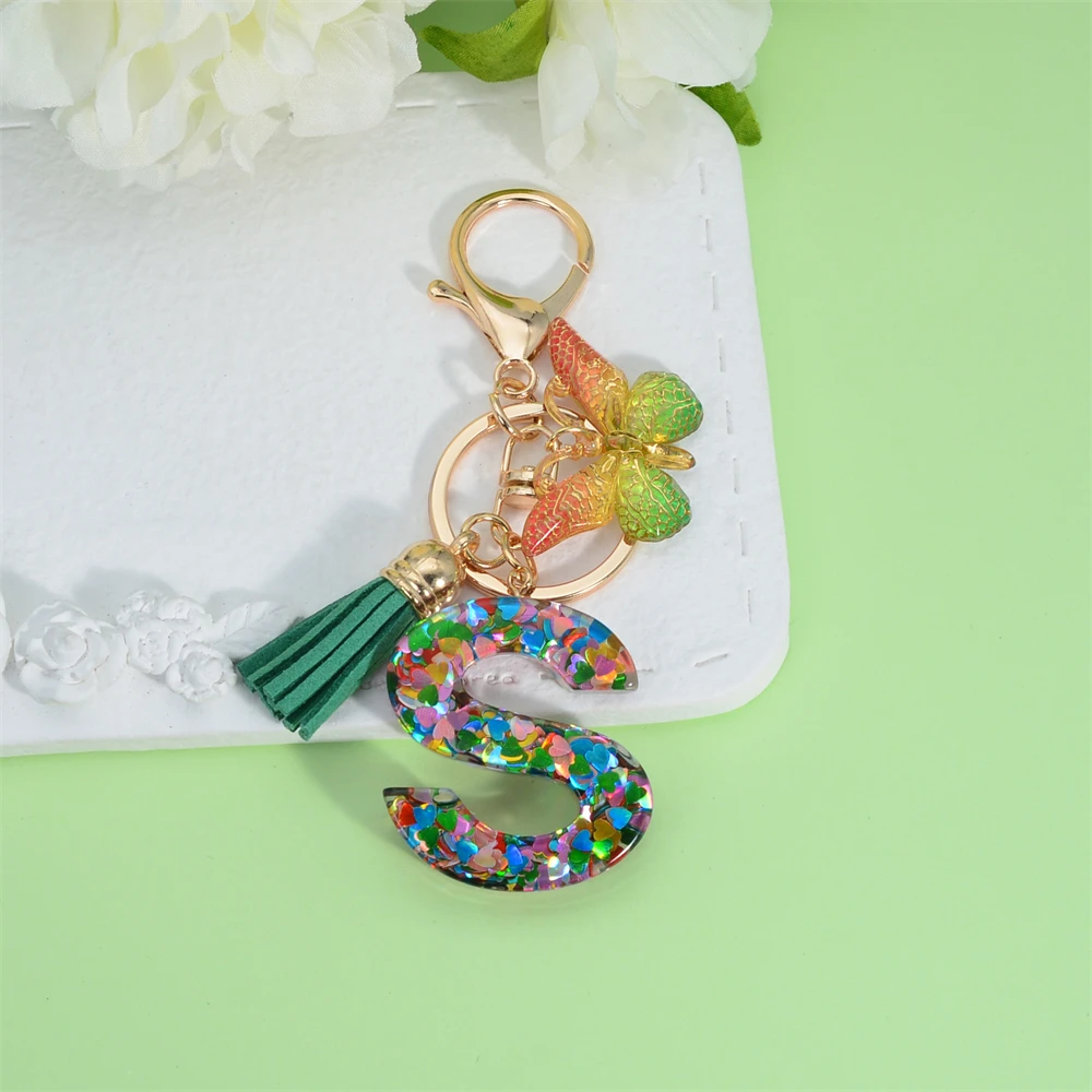 A -Z Heart Sequins Filled Letter Keychain With Green Tassel Fashion Women Purse Charms 26 Initials Butterfly Pendant Keyring images - 6
