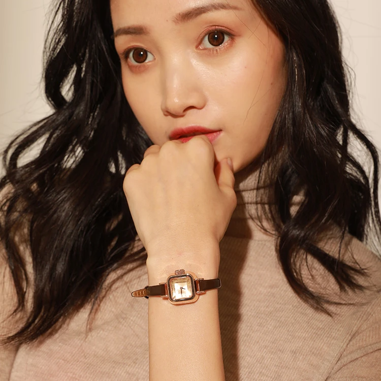 Новые женские минималистичные механические модные трендовые кварцевые часы для