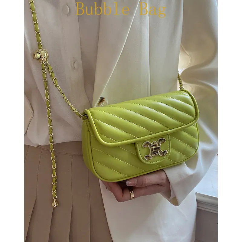 

2023 new chain bag women's niche lock clasp small fragrance style one-shoulder cross-body bag small square bag