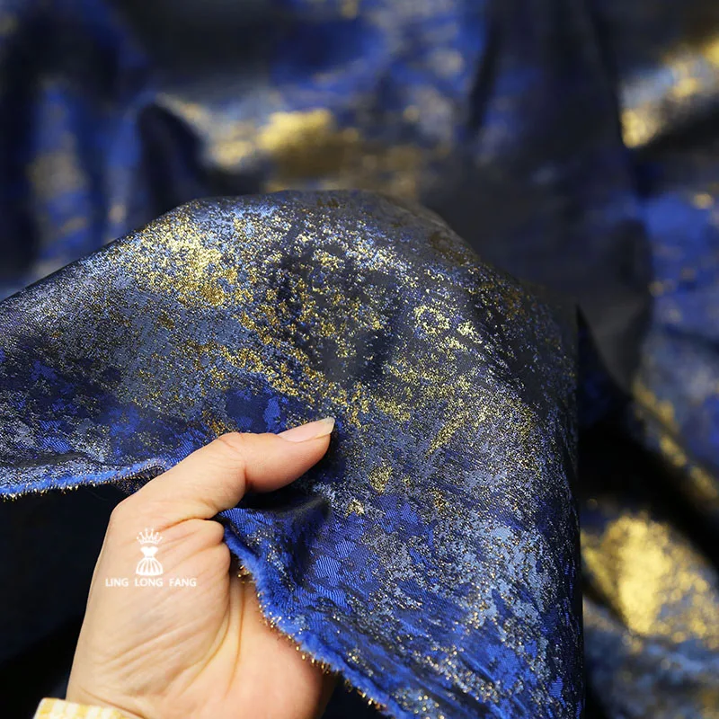 

Gilding Double-Sided Brocade Abstract Jacquard Fabric Horse-Face Skirt Han Dress Profile Coat Clothing Designer Fabric
