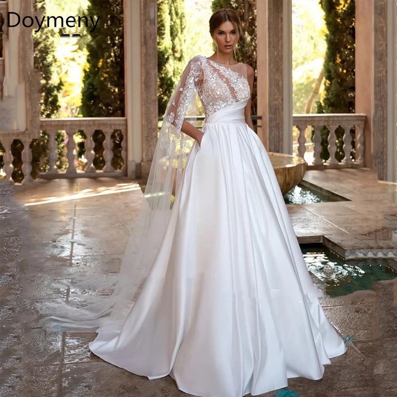 

Doymeny Bridal Wedding Dress Backless Satin Appliques O-Neck One Shoulder Simple Style A-Line Court Train Bride Robe De Mariée