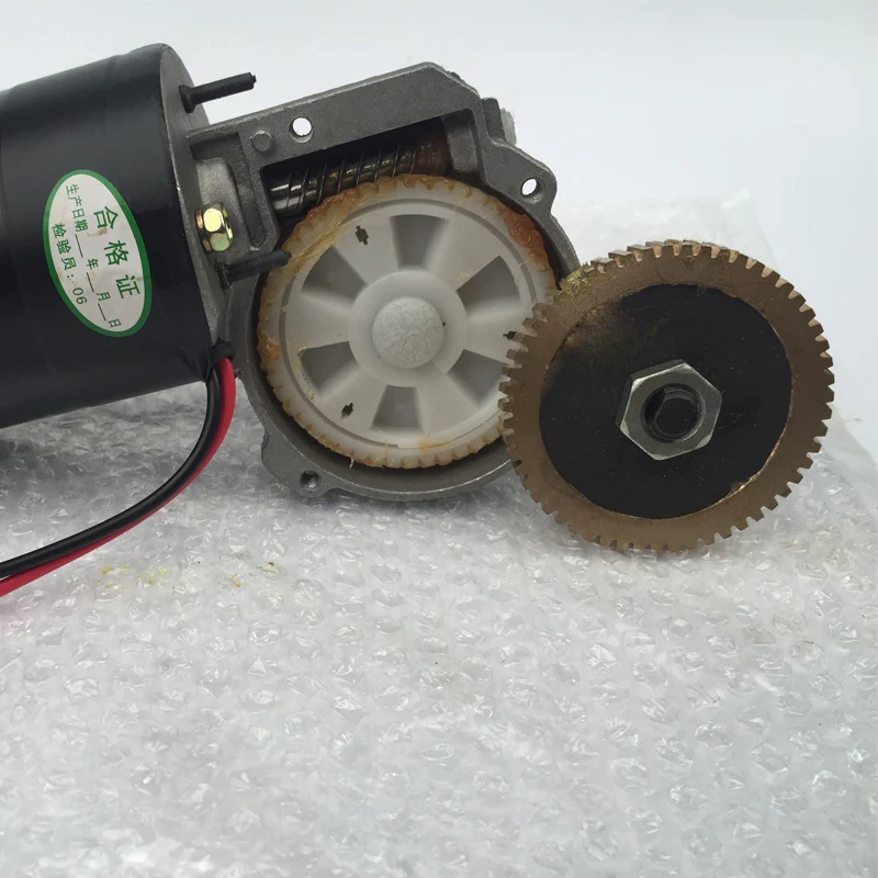 Высокомощный червячный двигатель постоянного тока 12 В 24 10 об/мин 20 40 70 медная