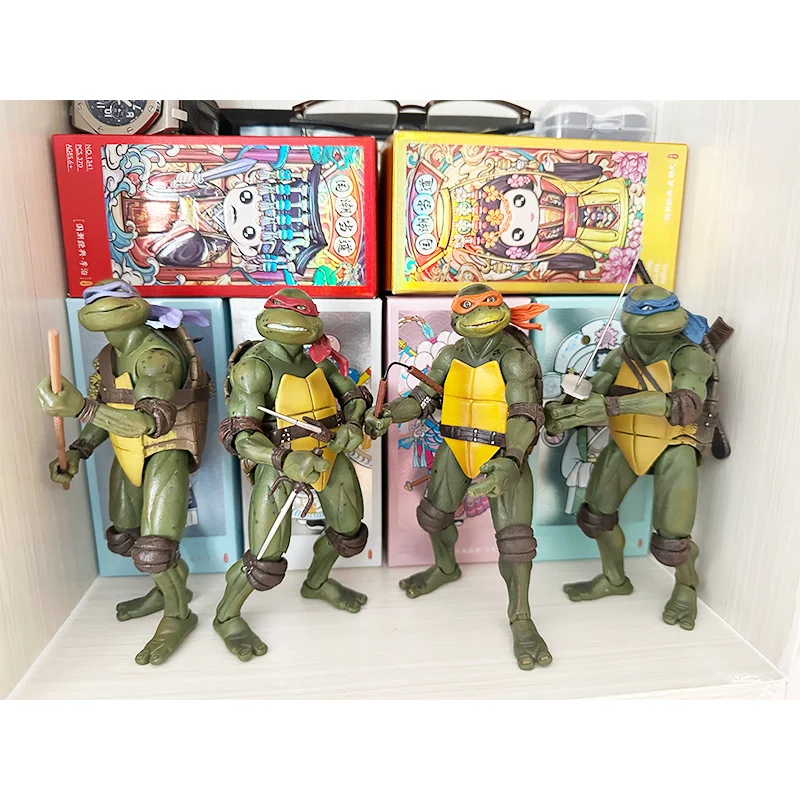 Neca 1990 Film Version Limited Edition Action Figurine Pvc Statue Action Figurine Boy Birthday Gift