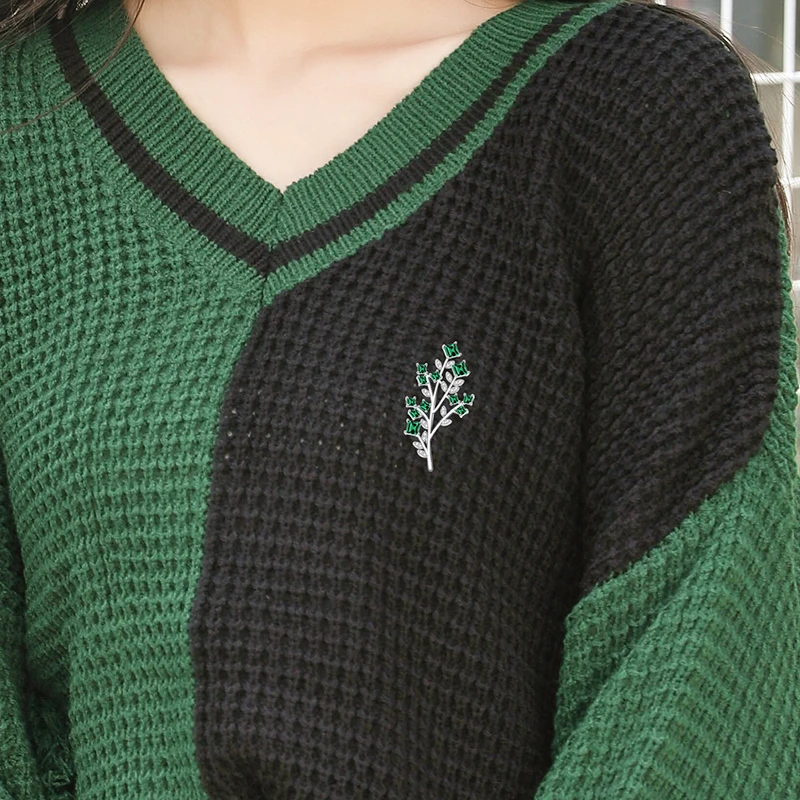

Green And Clear Zircon Paved Branch Copper Brooches Bling Twig Brass Pins For Women Girls Coat Dress High-End Jewelry
