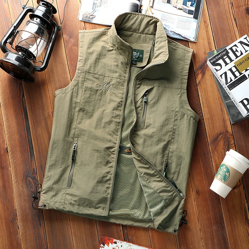 Casual Men's Vest Thin Breathable Multi Pocket Waistcoat Photographer Sleeveless Tactical Jackets Plus Size
