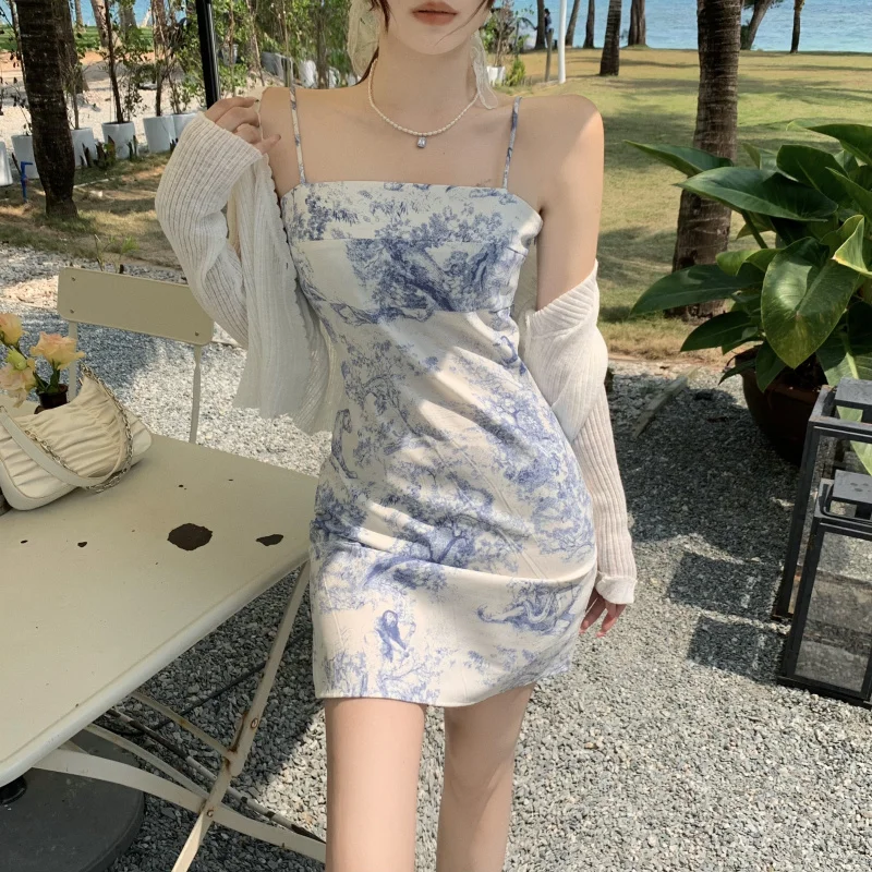 

Summer new underwear waist tie dye halter women + long sleeve cardigan sun block top