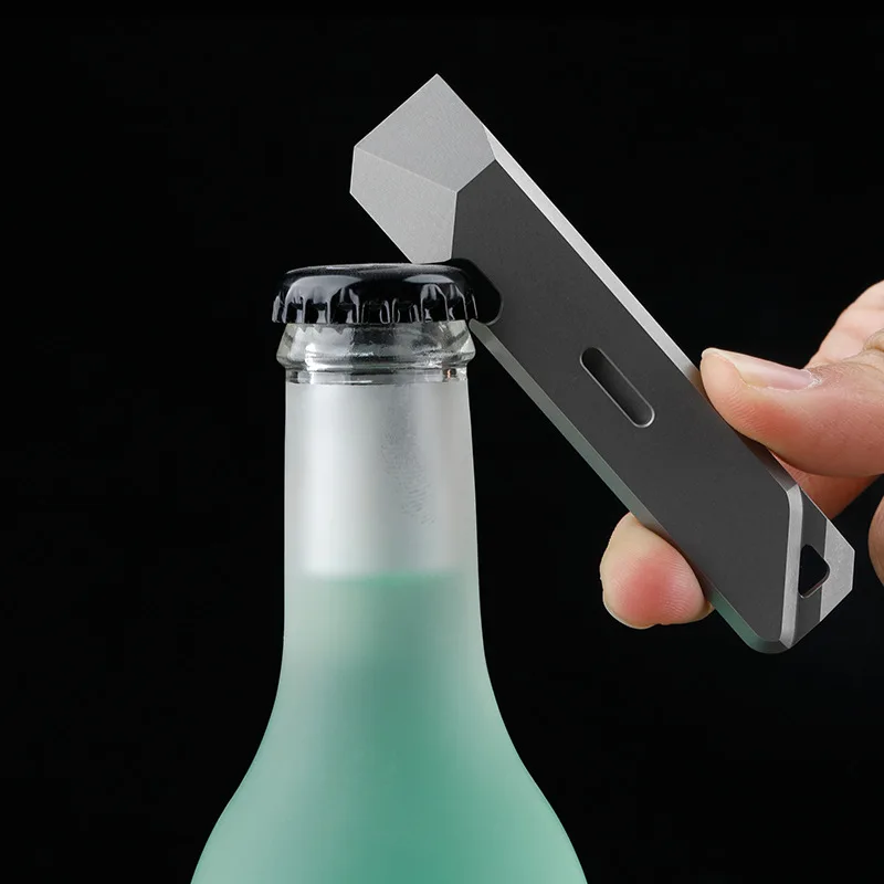 

TC4 titanium alloy crowbar crowbar mini outdoor survival and self-defense cool bar EDC multi-function tool bottle opener