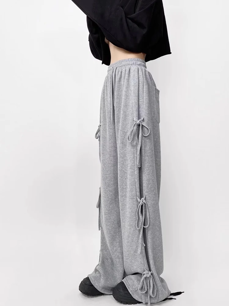 Широкие женские спортивные брюки REDDACHiC с лентами серые простые повседневные на