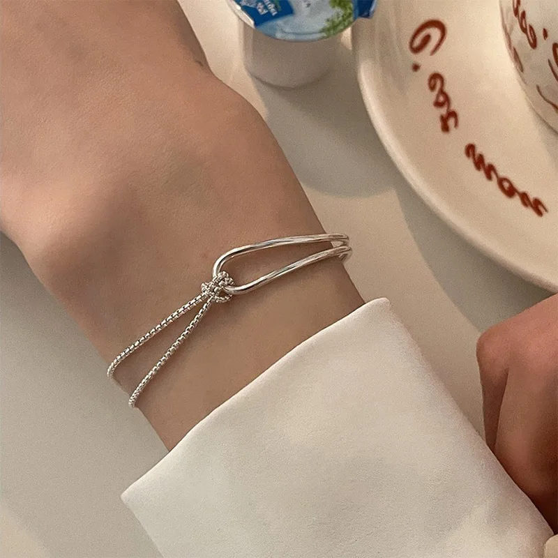 

Fashion Design Sense Knotted Bracelet for Women Minimalist Chain Bracelets Bangles korean Style Chain Hand Jewelry Gifts