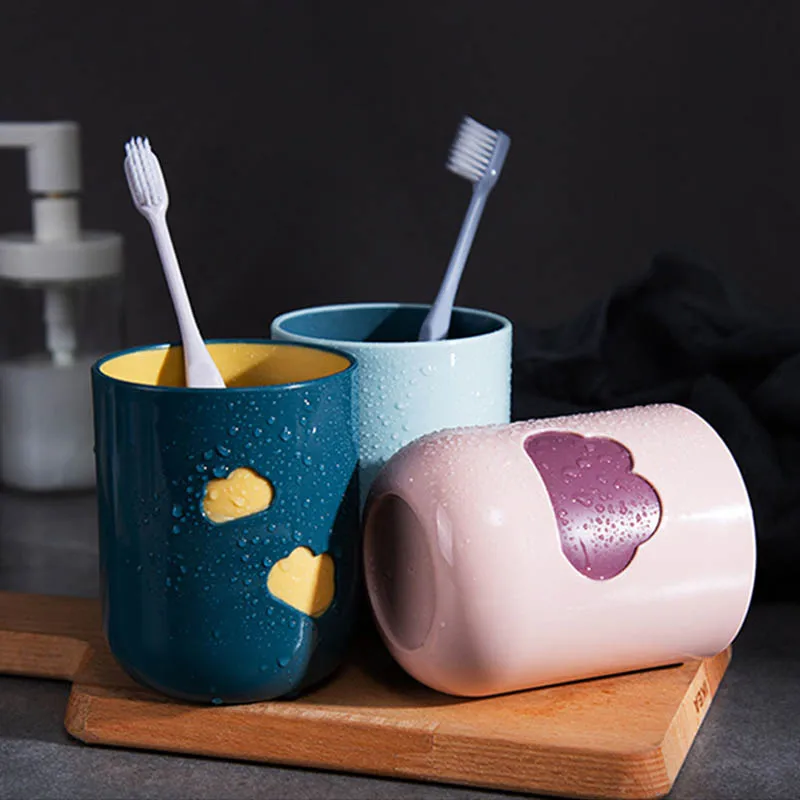 

1Pc Cloud Pattern Toothbrush Cup Big Mouth Couples Cups Environmental Friendly Plastic Wash Tooth Mug Bathroom Supplies