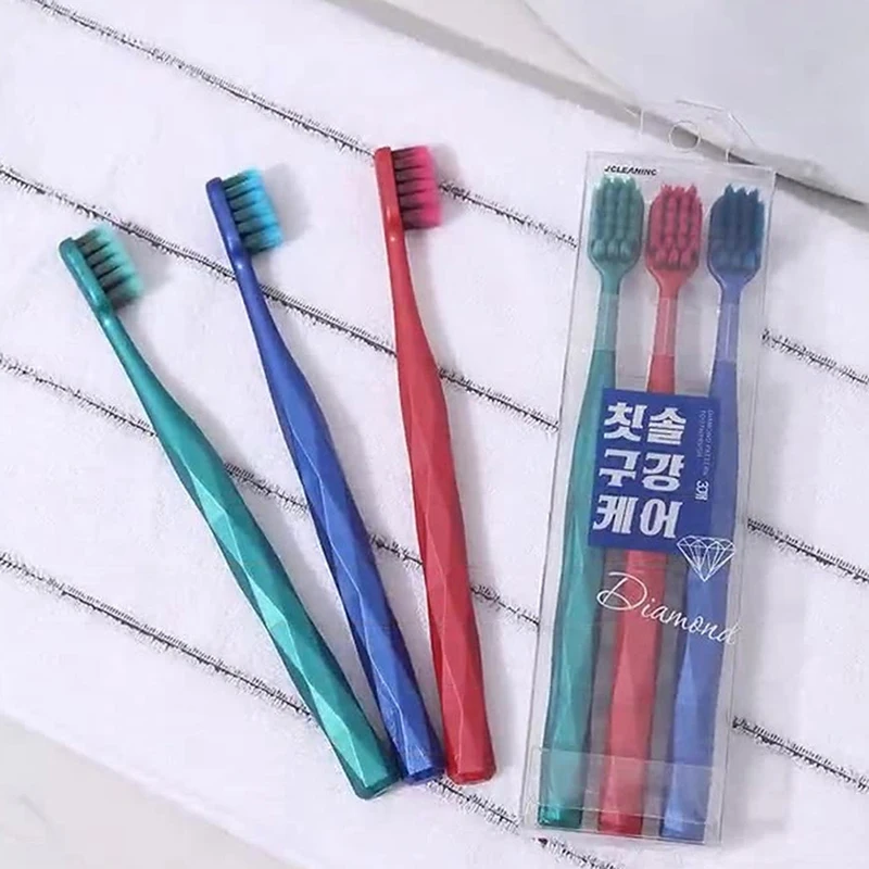

3Pcs Wide-headed Toothbrush Korean Macarone Couple Japanese Series 2 Soft-haired Toothbrush Small Plate Couple Soft Toothbrushes