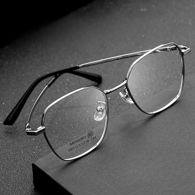 

New Memory Titanium Alloy Retro Glasses Frame Men Women Wide Rim Polygonal Myopic Glasses Frame Manufacturers Direct Sales