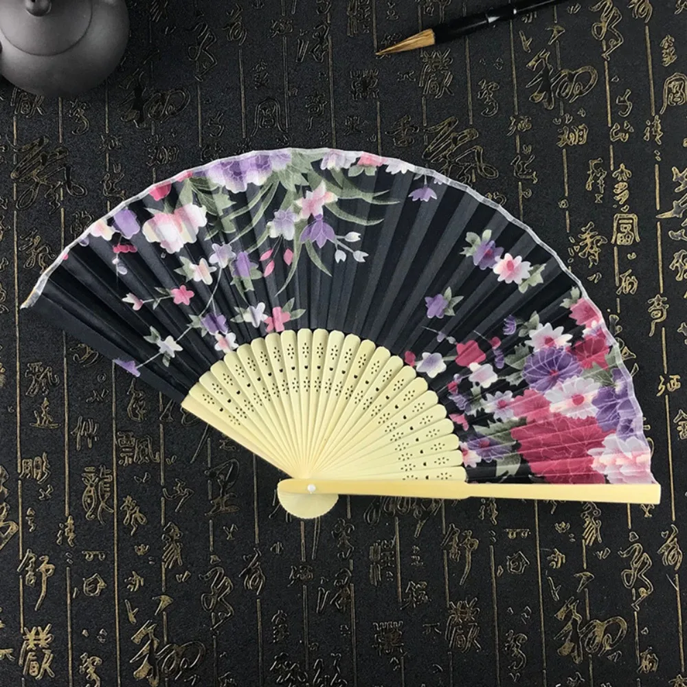 

Japanese Sakura Hand Fan Silk Bamboo Folding Fan Exquisite Vintage Fan Home Decoration Ornaments Wedding Gifts for Guests