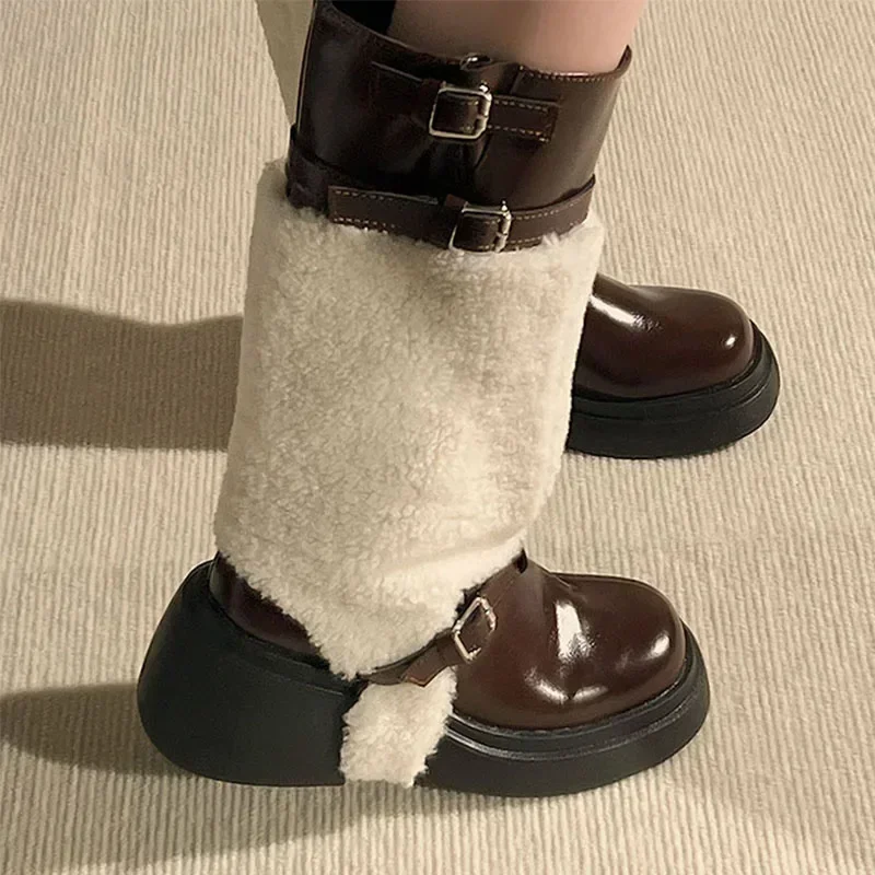 Меховые высокие сапоги на платформе женские дизайнерские новые среднем каблуке