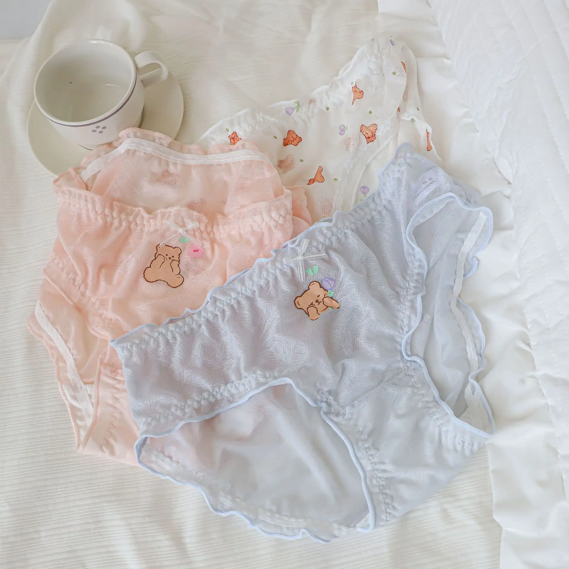 

Cute bear Seamless Panties women lace mesh young girl Mid-rise underpants summer Panties N8143