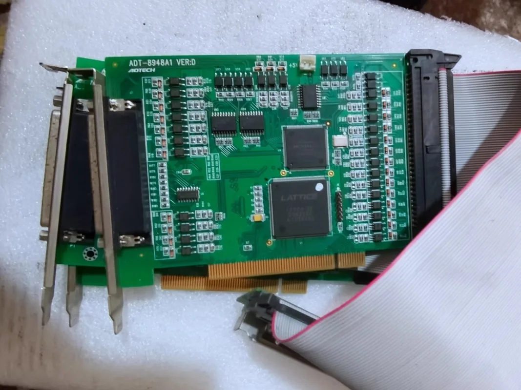 Соответствует стандарту: D карта управления компьютером В индустриальном стиле