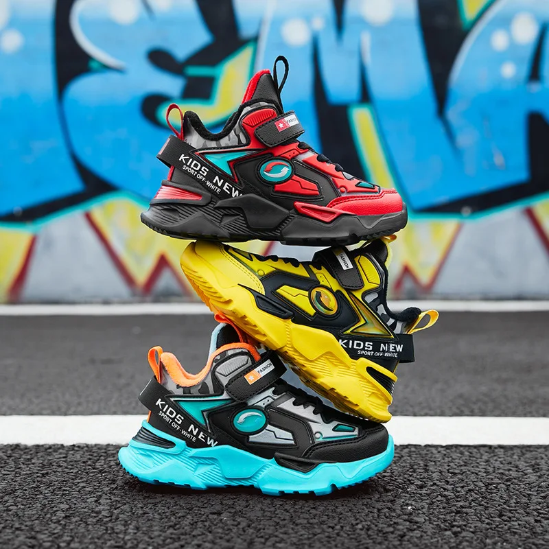 

Boy's Sneakers Jinjiang Children's Shoes Boys' Sports 2020 Winter New Cashmere Two Cotton Zhongda Mecha Cool Basketball