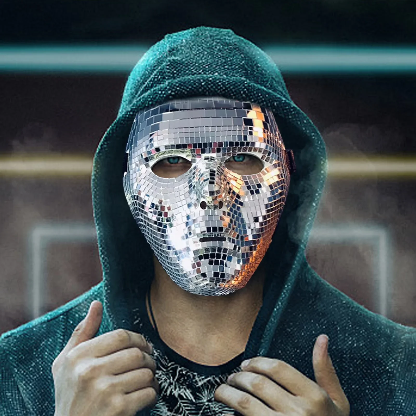 

Зеркальная маска для лица Disco Ball