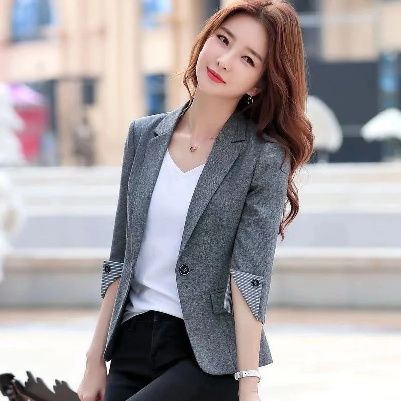 

Women Blazer 2023 New Korean Spring Summer Fashion Three-Quarter Sleeve Office Ladies Suit Casual Short Blazer Coat Female Outer