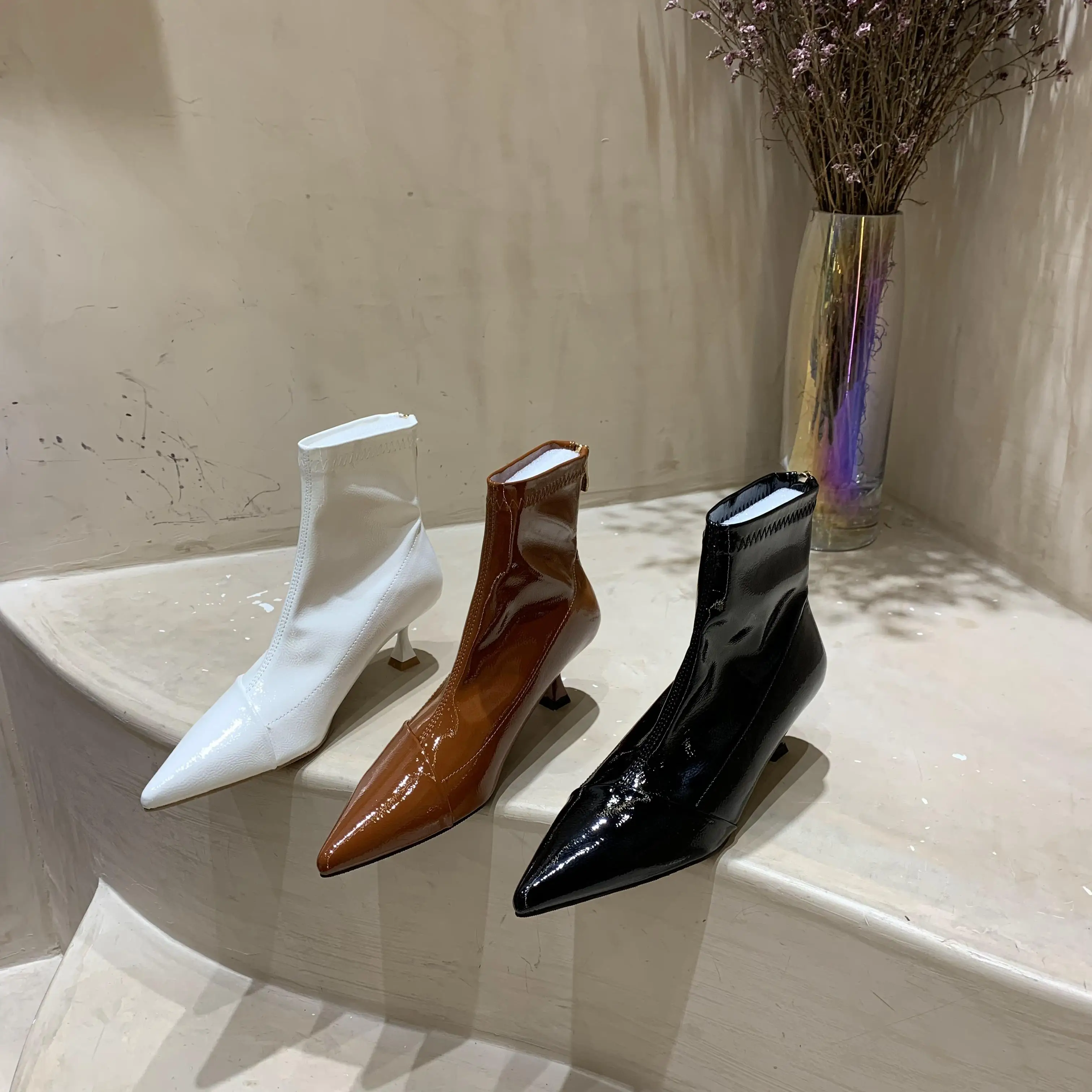 

Женские ботильоны челси с острым носком, ботинки-носки на тонком высоком каблуке, коричневые, белые, черные, модные короткие ботинки 35-39, 2022