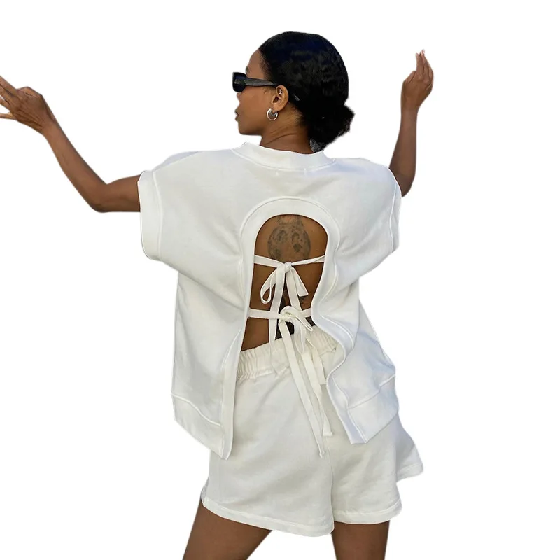 

Женский спортивный костюм, комплект из двух предметов, свитшот с коротким рукавом и V-образным вырезом и шорты, лето-осень 2022