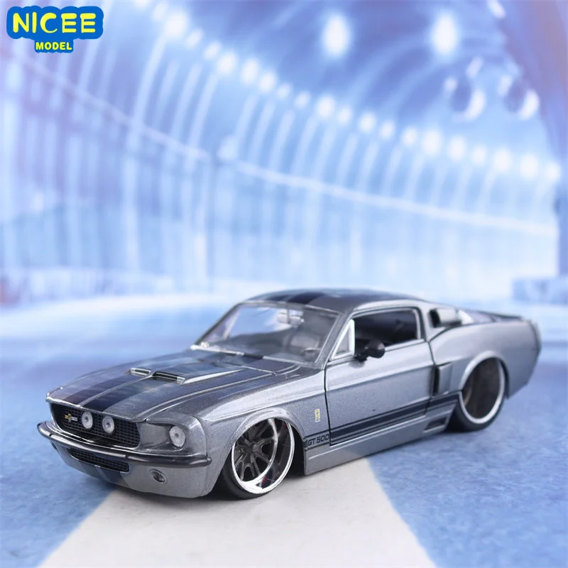 

1:24 1967 SHELBY GT-500 High Simulation Diecast Car Metal Alloy Model Car Children's toys collection gifts J288
