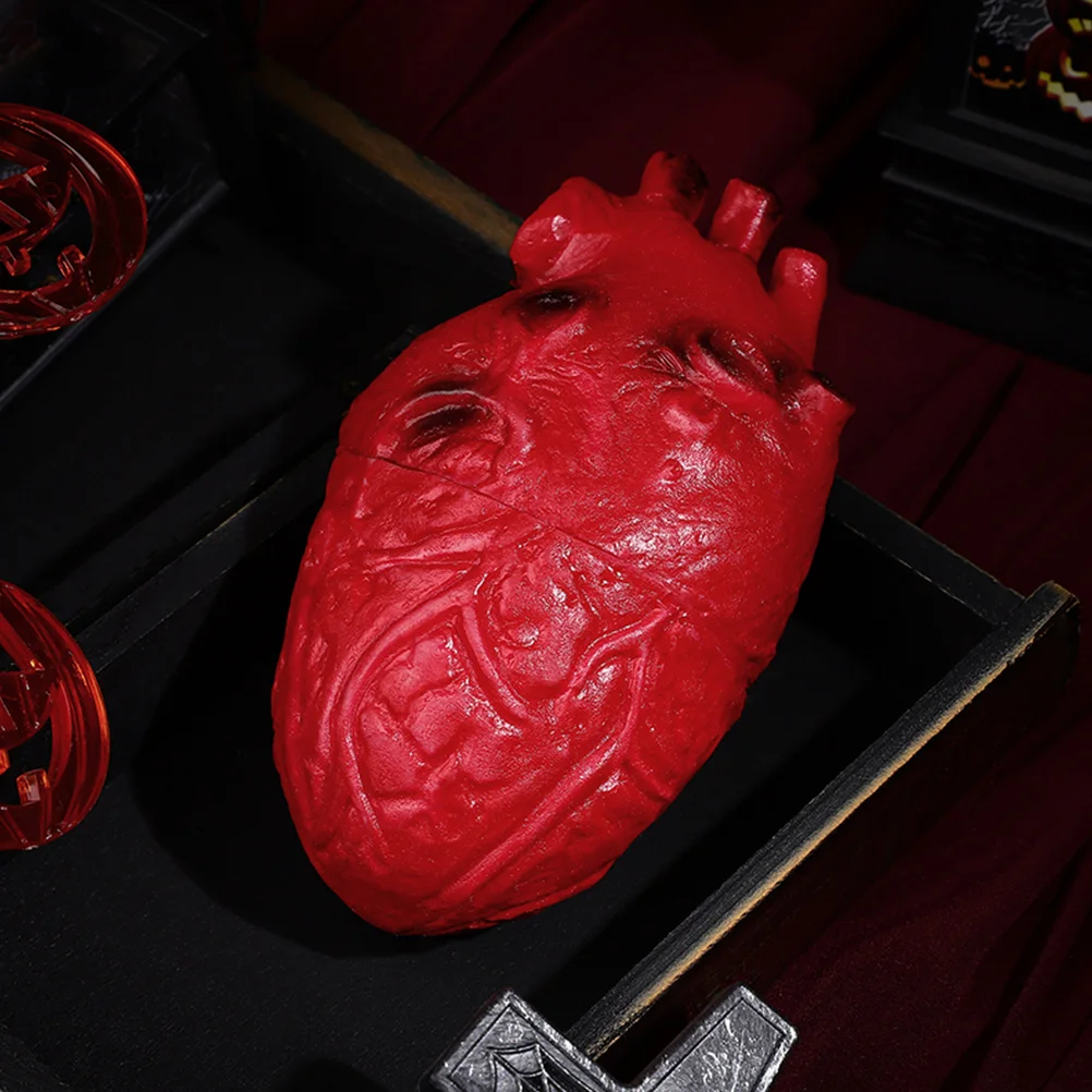 Рисунок 5 - Хэллоуин + украшения поддельные модели сердца