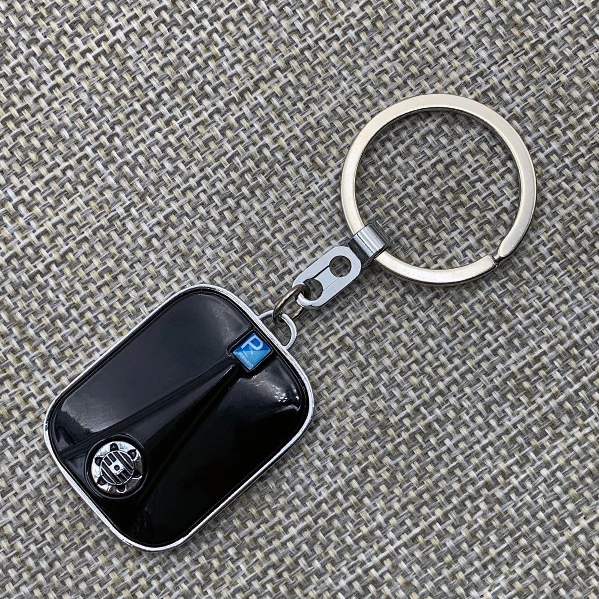 

Хромированный брелок из цинкового сплава, брелок для ключей для Piaggio Vespa Primavera 150 SPRINT 150 GTS 300 ie LXV 125