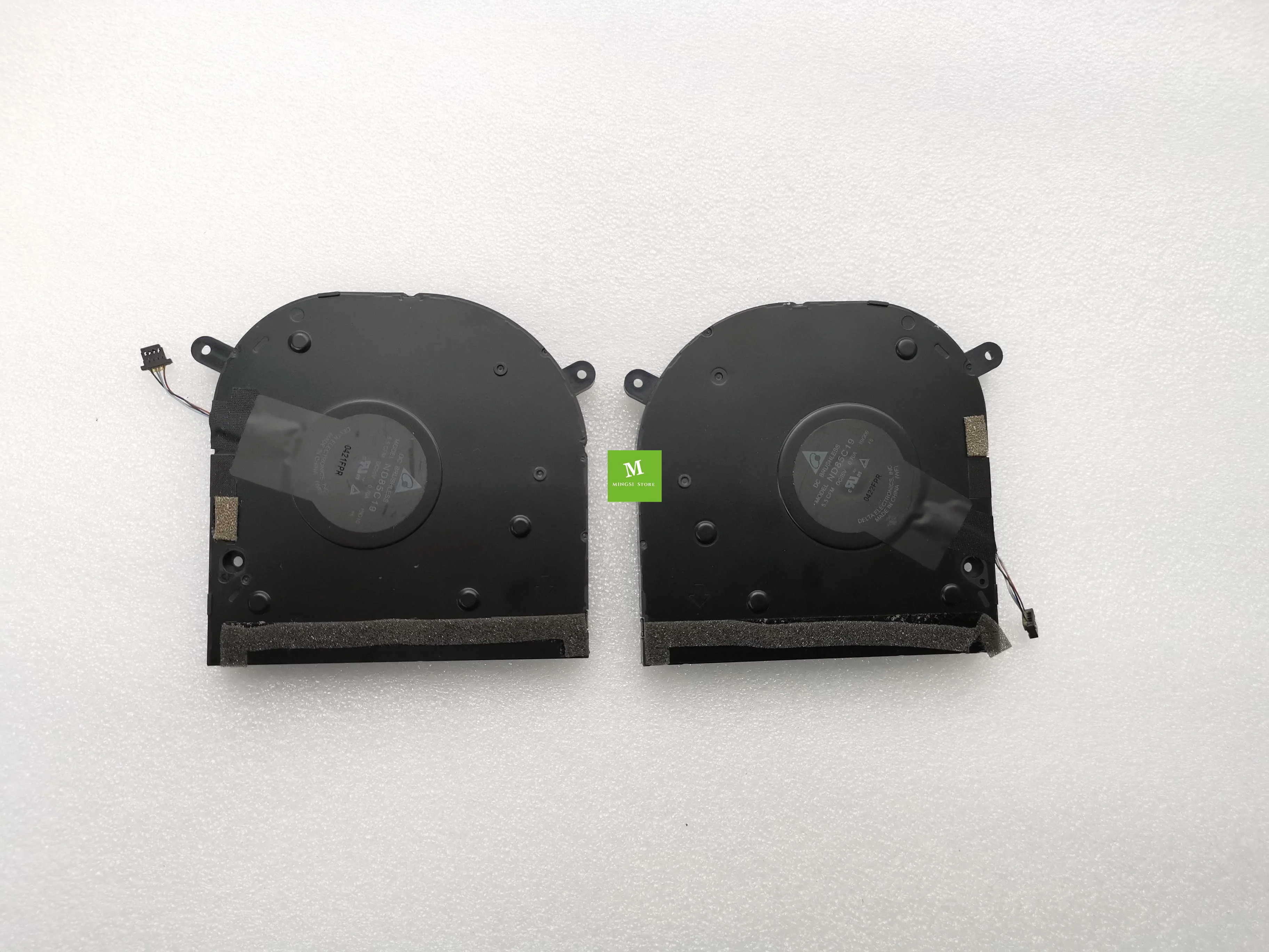

Вентилятор для Dell XPS 9700 Precision 5750 0VV91R 0XXV2K