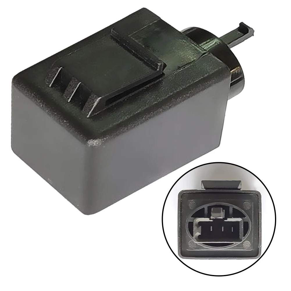 

New Motorcycle Flasher Relay Within 70-90 Times / Minute 3x2.9x6.5cm ABS Black Durable High Sensitive Universal