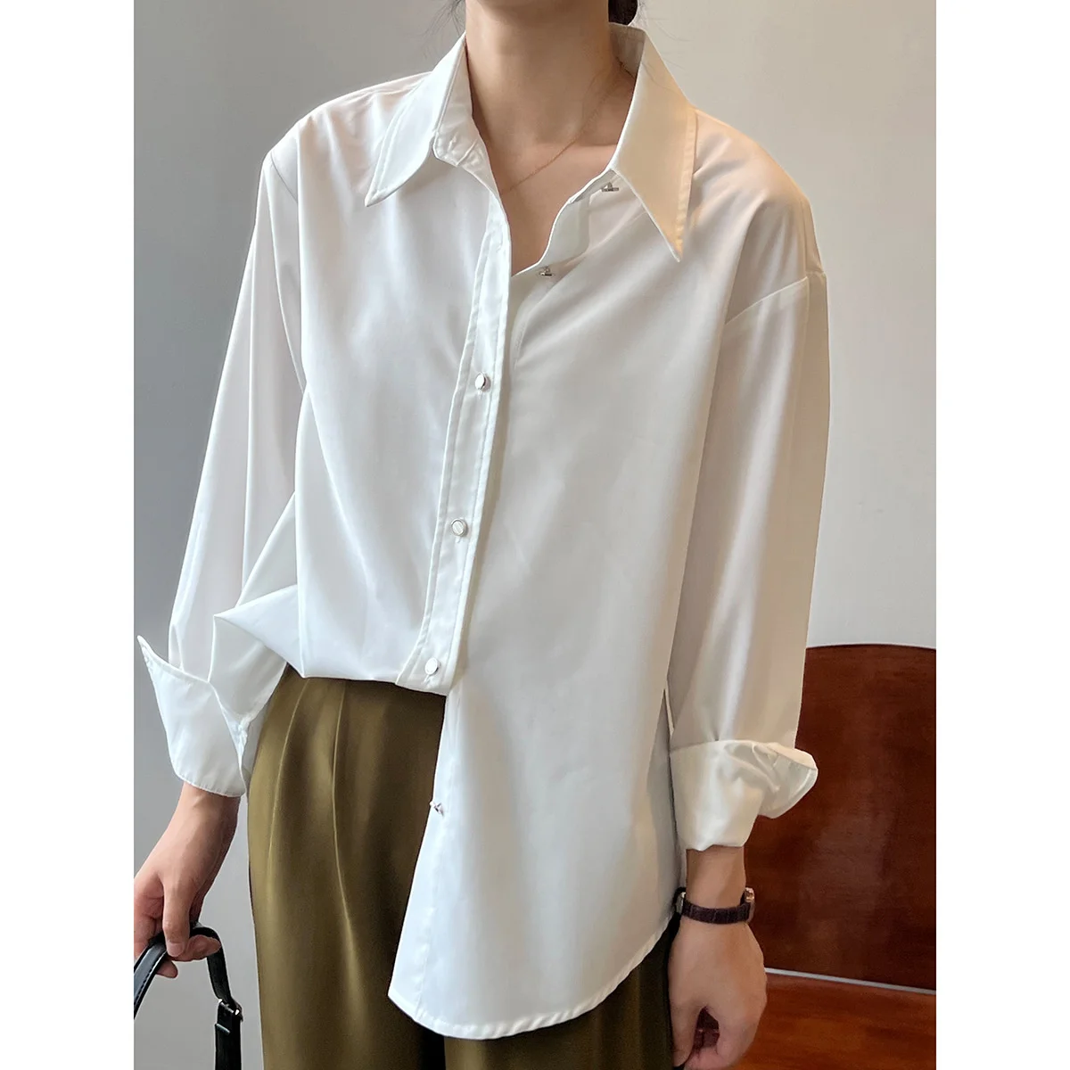 

Women's Back Design Button Down Oversized Blouse Casual Long Sleeve Tops