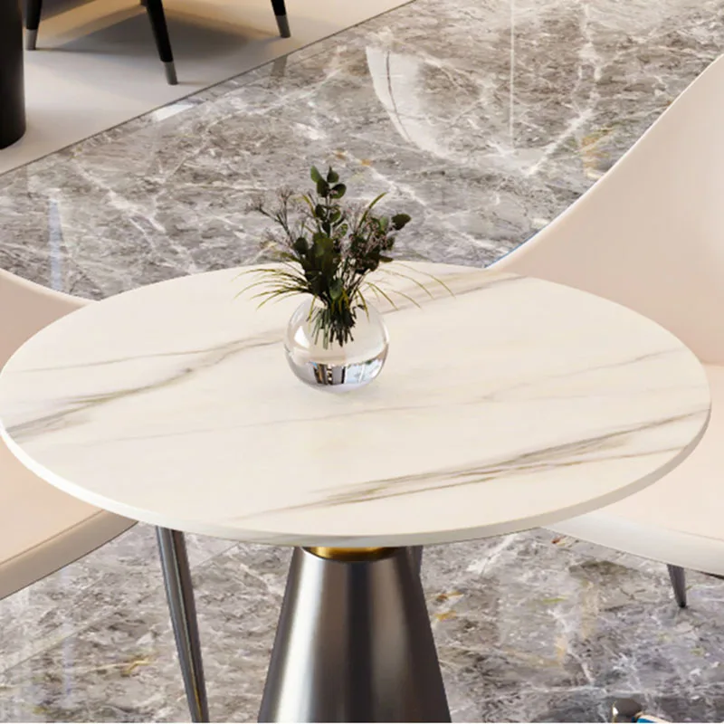 Рисунок 5 - Белый минималистичный строительный