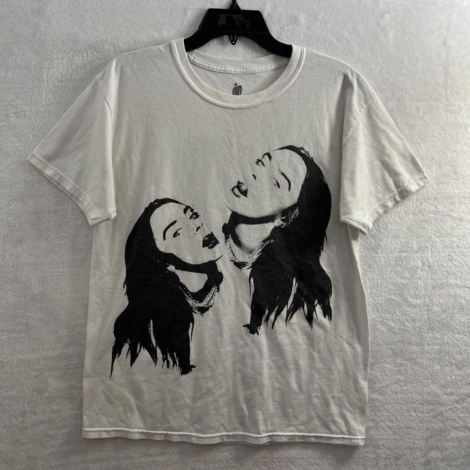 Футболка с коротким рукавом и круглым вырезом для взрослых