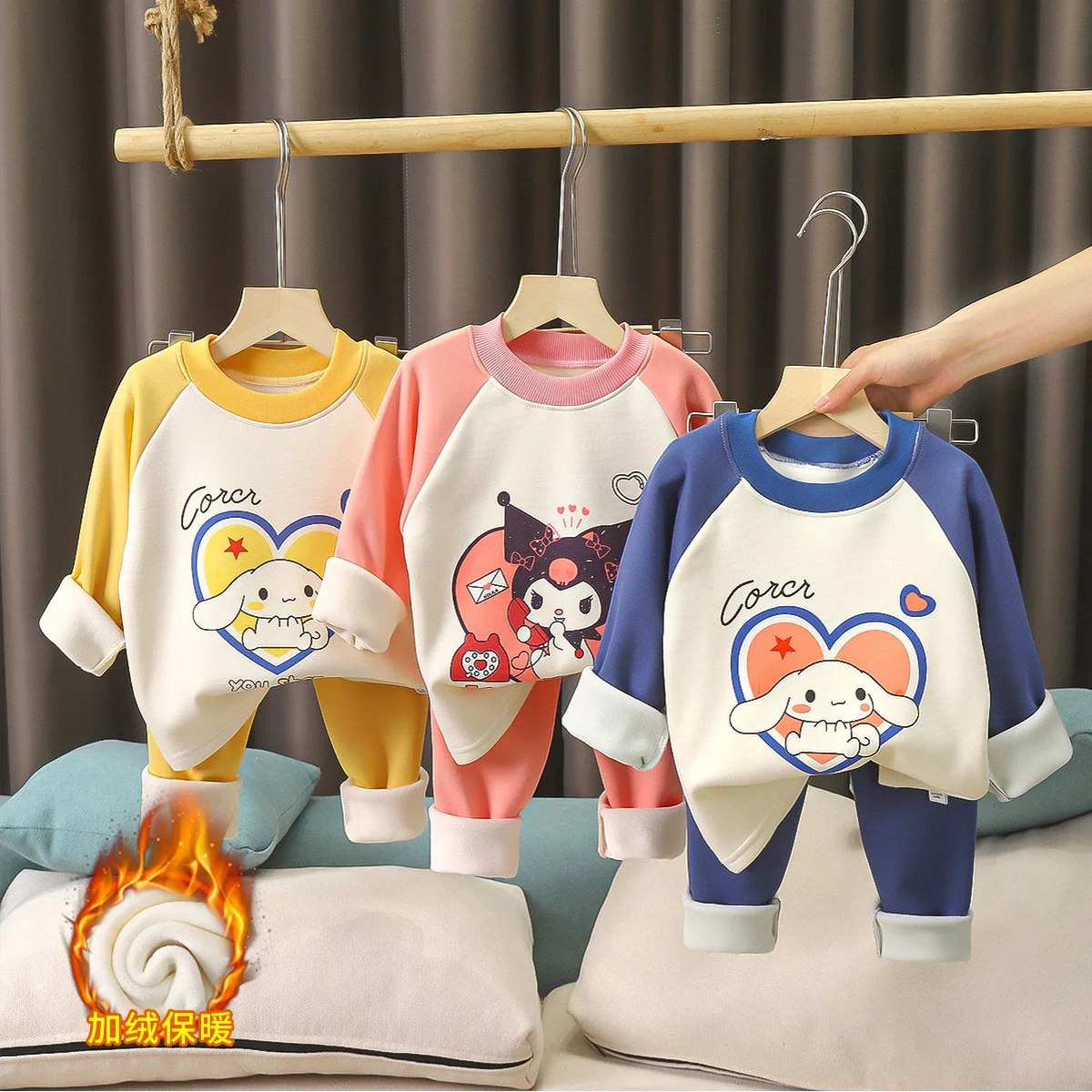 

Кавайная детская одежда Sanrios Kuromi 2 комплекта Милая Осенняя спортивная одежда Cinnamoroll для девочек мультяшная Повседневная теплая одежда зимняя одежда