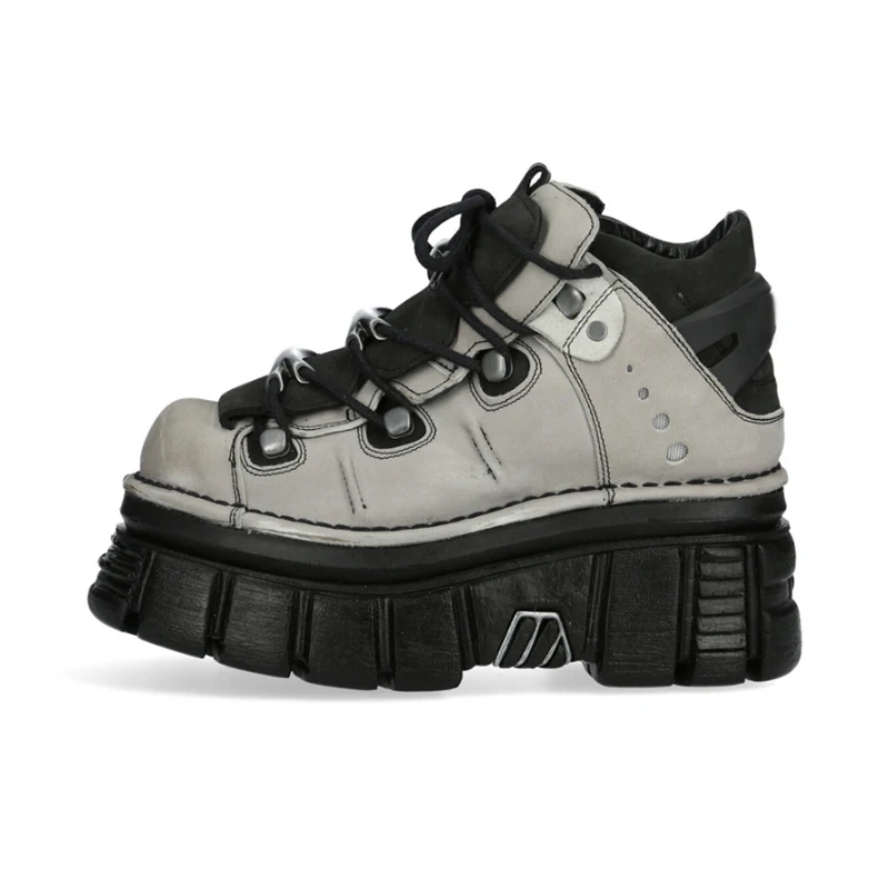 2023 New Rock Spanish Fashion Brand Retro Punk Small Leather Shoes Women's Metal Platform Street Style Pumps