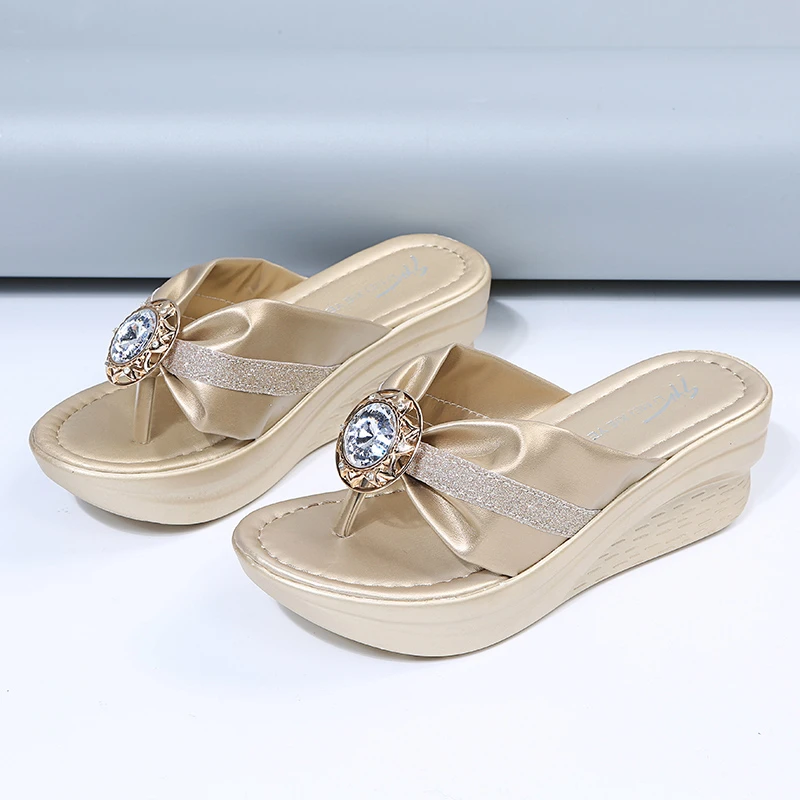 

2023 Summer Slides Women's Fashion Slippers Women Fashion Platform High Heel Female Flipflop Shoes Comfortable Wedge Sandals