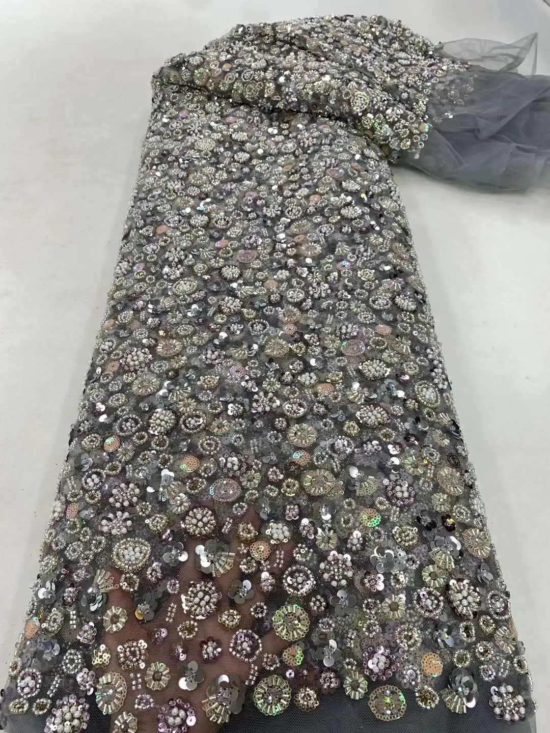 Кружевная ткань с блестками