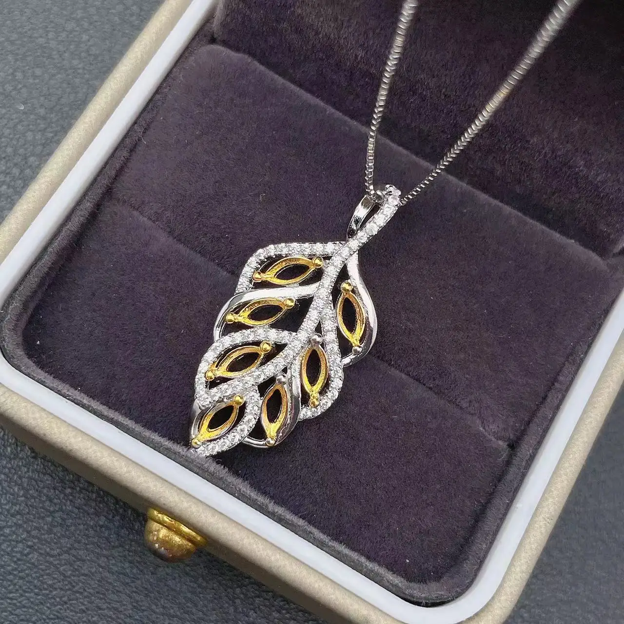 

18K Gold Plating 925 Silver Necklace Pendant Setting Fashion Leaf Pendant Setting 2.5mm*5mm Gemstone Jewelry Inlay Base