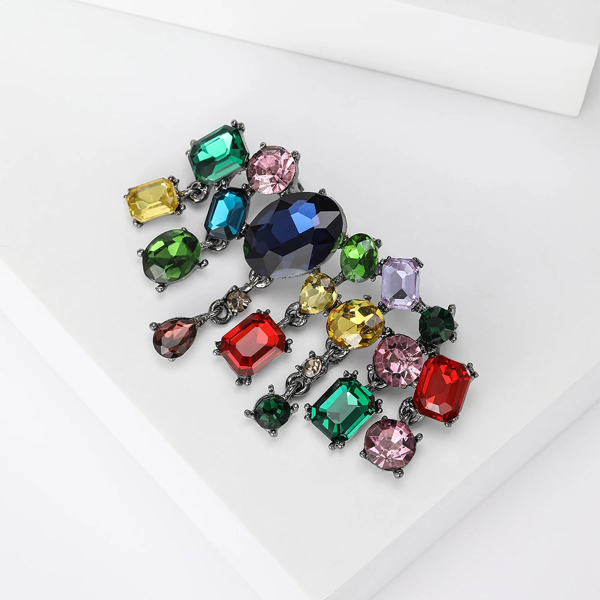 Брошь с эмалью цвет в ассортименте