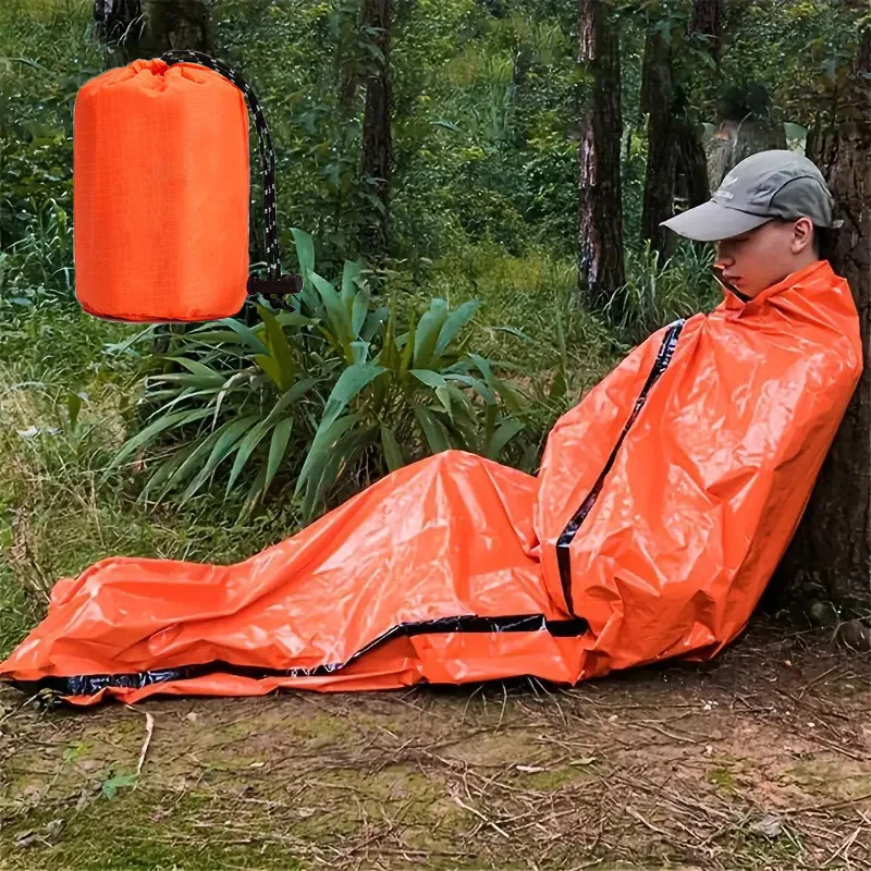 Фото Спальный мешок для кемпинга и путешествий CX Outdoor, с защитой от холода, аварийный спальный мешок №1