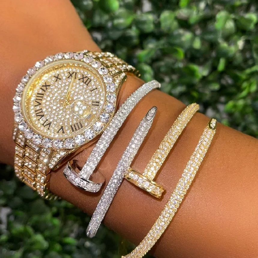 

New Bling Bling Ladies Wrist Watches Dress Gold Watch Women Crystal Icy Diamond Watches Stainless Steel AAA Female Golden Clock