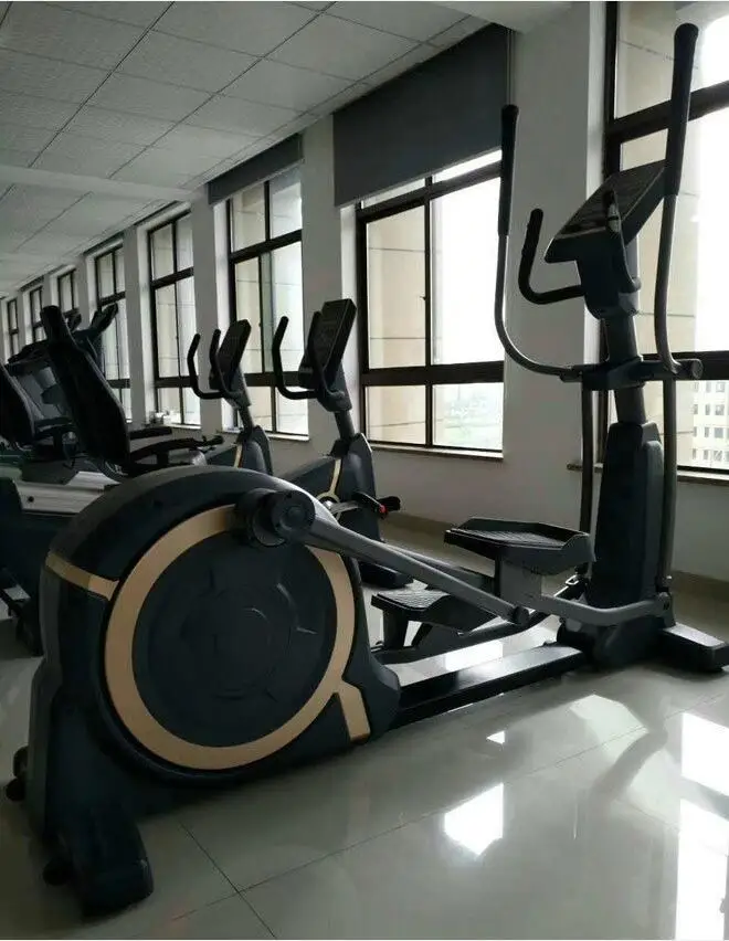 Фото Высококачественный эллиптический кросс-тренажер Precor, эллиптические кросс-тренажеры для тренажерного зала, кросс-тренажер для продажи №3