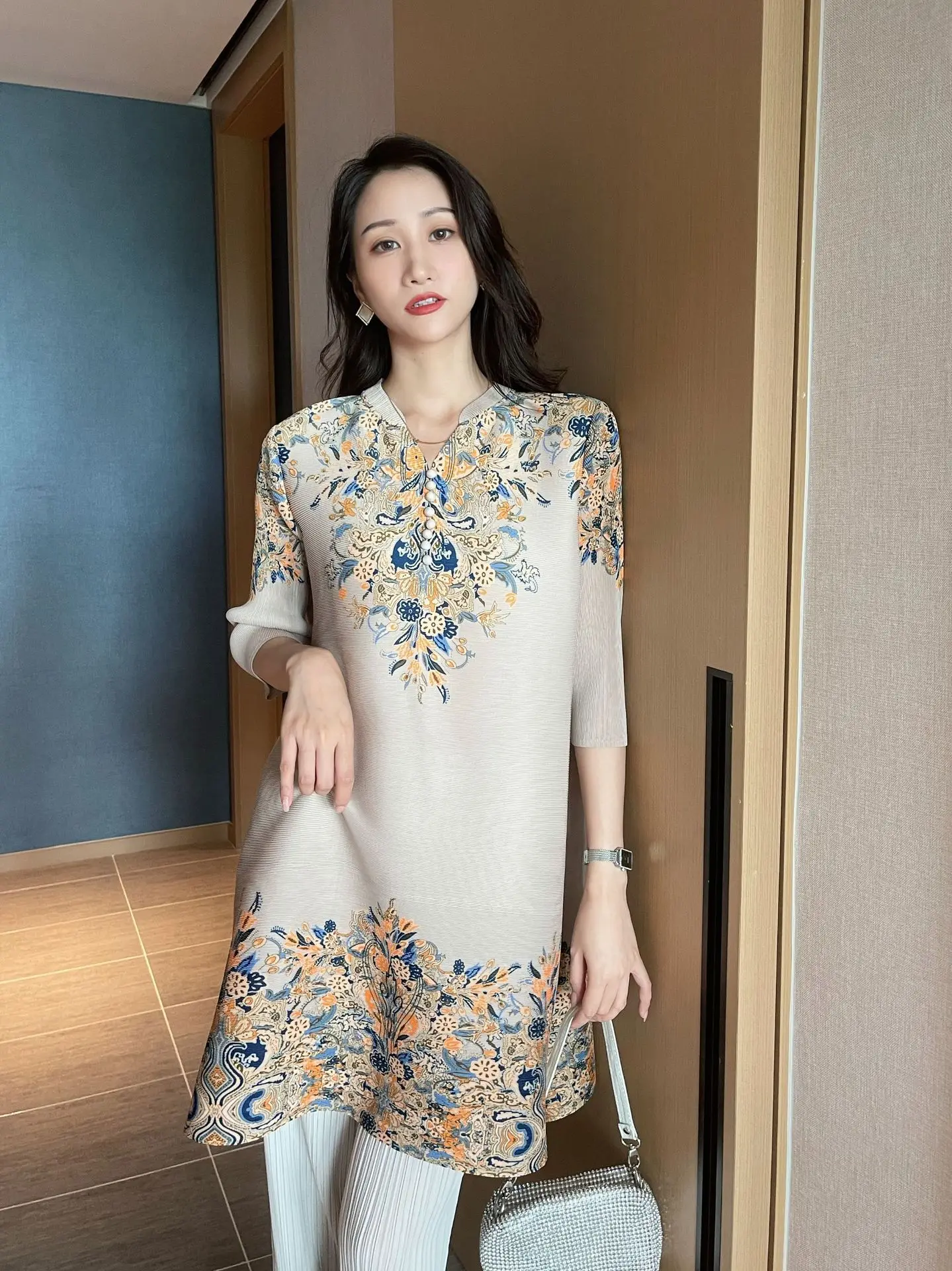 Printed fashion Miyake pleated A-line skirt Japanese and Korean style mid-sleeve age-reducing dress super elastic pleated dress